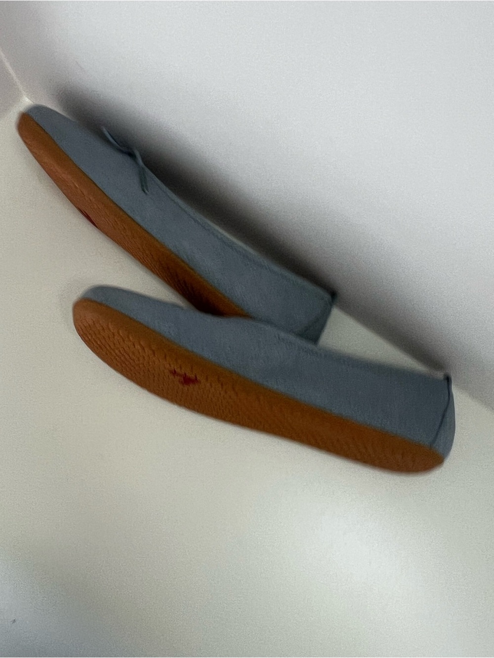 ReVivo barefoot Light Blue Women's Ballet Flats with Bow Jing Jing never worn - Picture 13 of 16